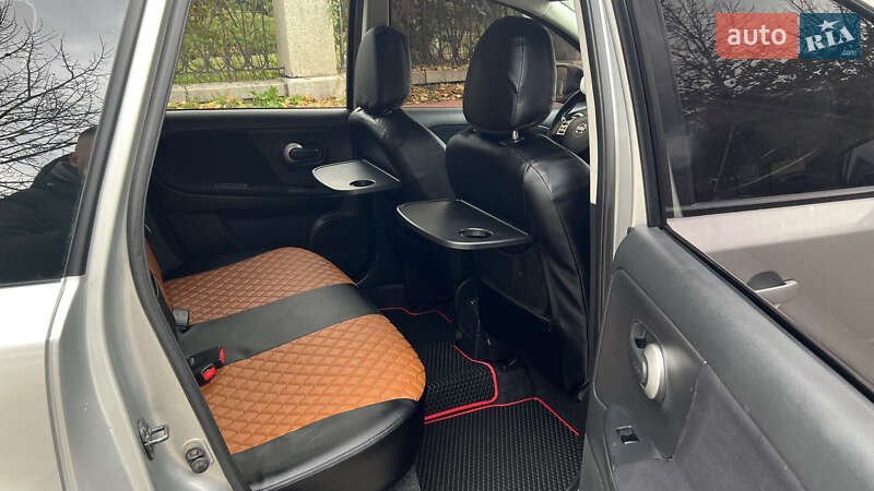 Хэтчбек Nissan Note 2009 в Умани фото 45 Хэтчбек Nissan Note 2009 в Умани
