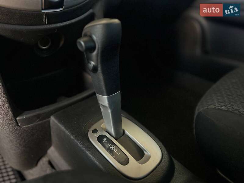 Хетчбек Nissan Note 2011 в Миколаєві