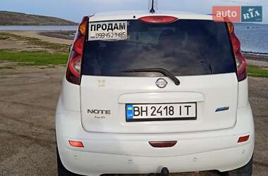 Хэтчбек Nissan Note 2010 в Доброславе