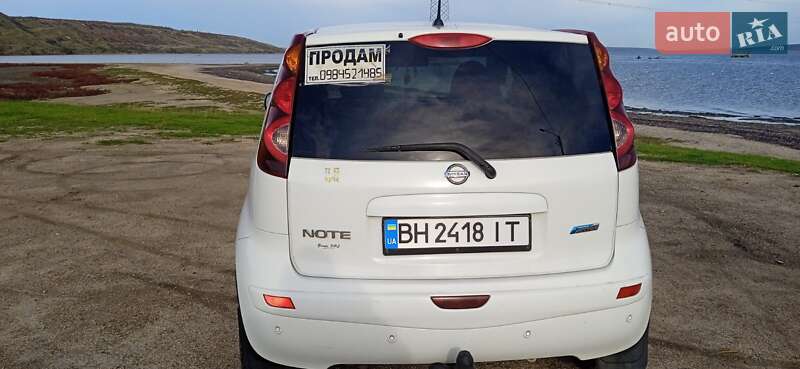 Хэтчбек Nissan Note 2010 в Доброславе фото 4 Хэтчбек Nissan Note 2010 в Доброславе