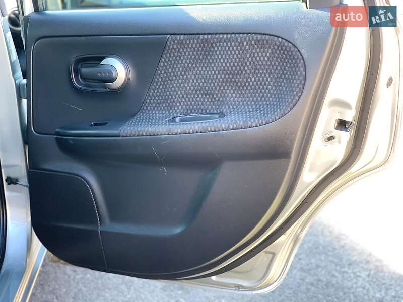 Хэтчбек Nissan Note 2007 в Виннице фото 21 Хэтчбек Nissan Note 2007 в Виннице