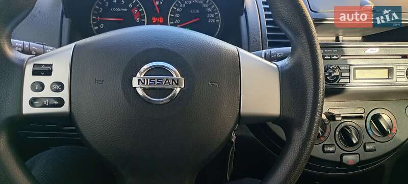 Хэтчбек Nissan Note 2013 в Радивилове фото 15 Хэтчбек Nissan Note 2013 в Радивилове