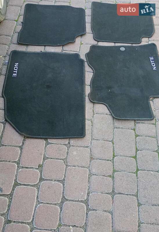 Хэтчбек Nissan Note 2013 в Радивилове фото 46 Хэтчбек Nissan Note 2013 в Радивилове