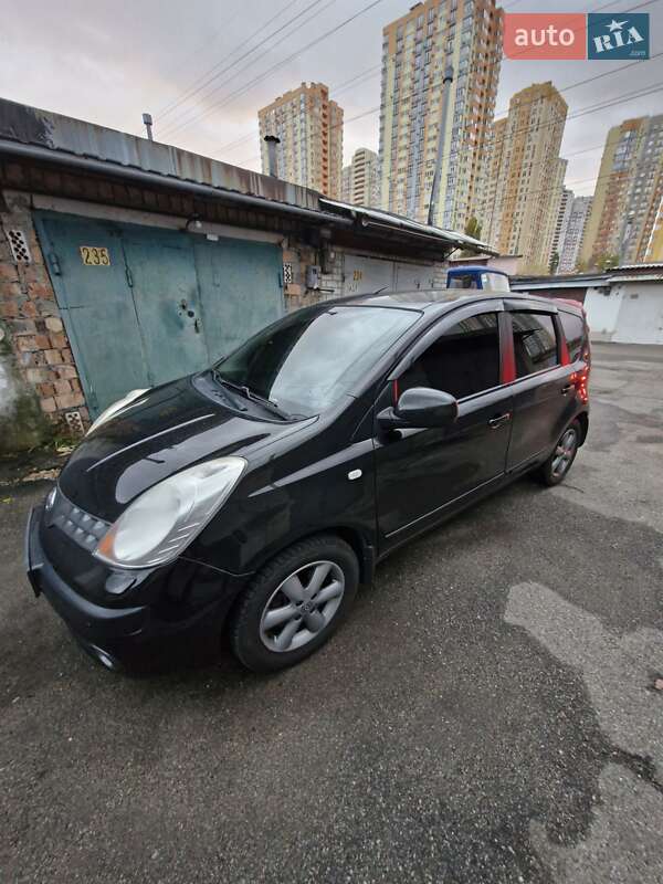 Хетчбек Nissan Note 2006 в Києві