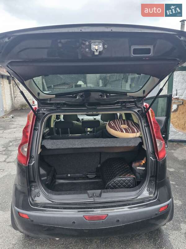 Хетчбек Nissan Note 2006 в Києві