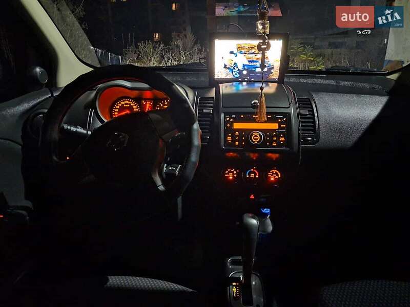 Хэтчбек Nissan Note 2008 в Виннице фото 32 Хэтчбек Nissan Note 2008 в Виннице