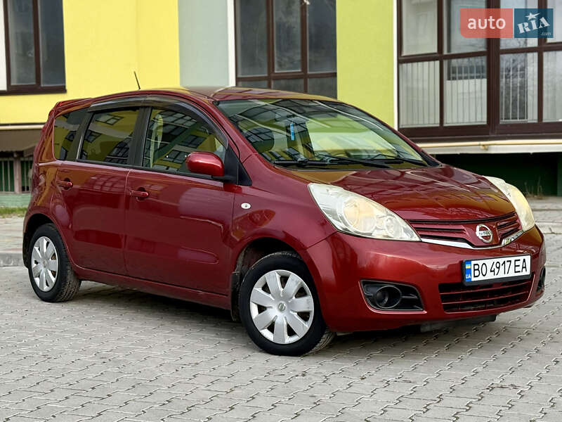 Хетчбек Nissan Note 2012 в Тернополі
