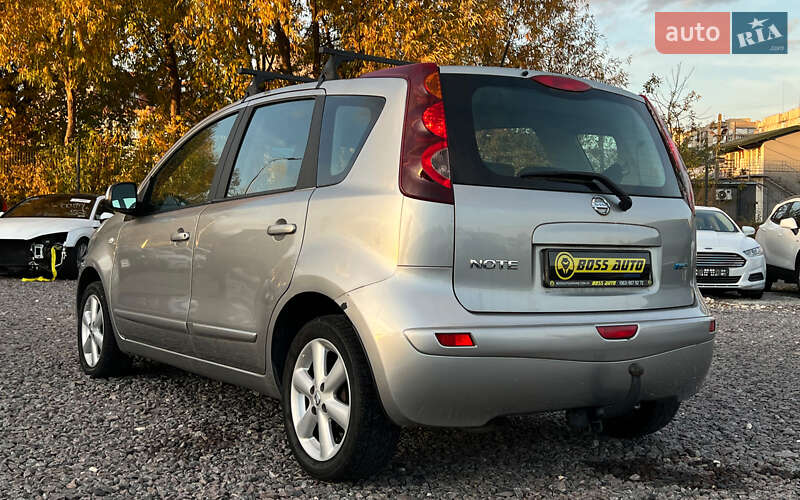 Хэтчбек Nissan Note 2010 в Львове фото 6 Хэтчбек Nissan Note 2010 в Львове
