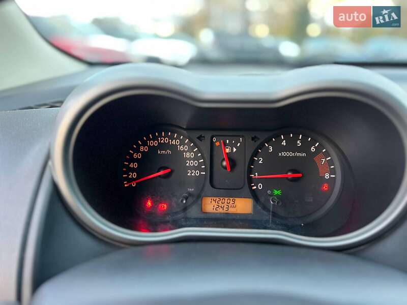 Хэтчбек Nissan Note 2008 в Стрые