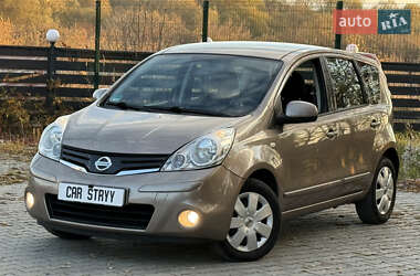 Хэтчбек Nissan Note 2011 в Стрые
