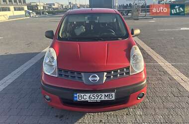 Хэтчбек Nissan Note 2006 в Львове