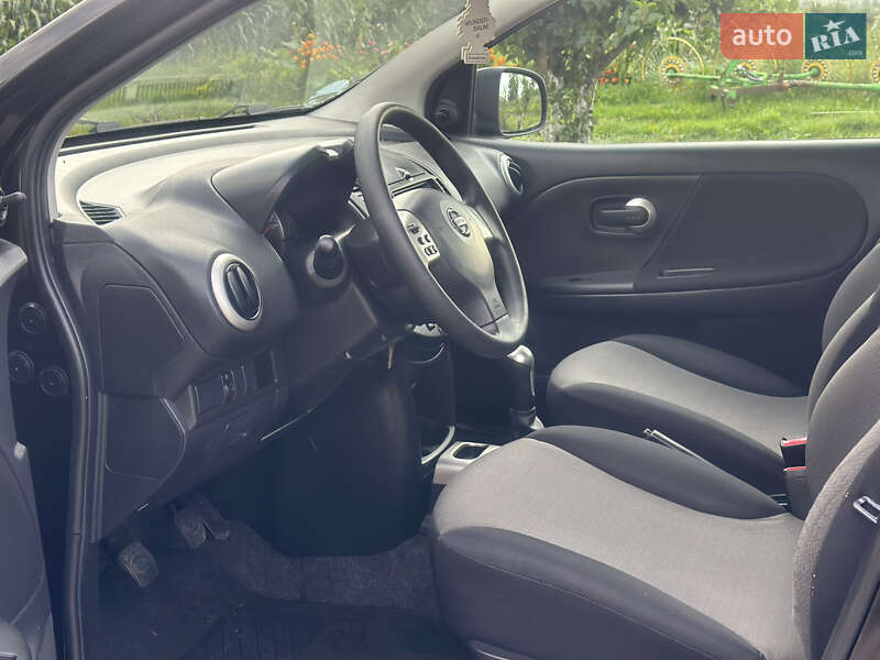 Хэтчбек Nissan Note 2009 в Дубно фото 37 Хэтчбек Nissan Note 2009 в Дубно