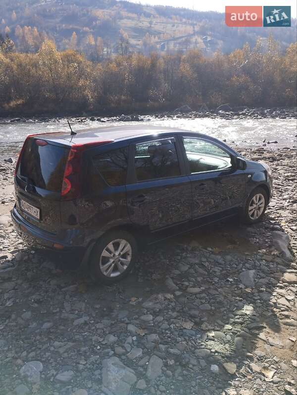 Хэтчбек Nissan Note 2010 в Ужгороде фото 12 Хэтчбек Nissan Note 2010 в Ужгороде
