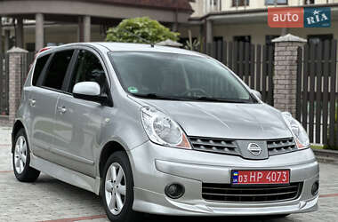 Хэтчбек Nissan Note 2006 в Староконстантинове