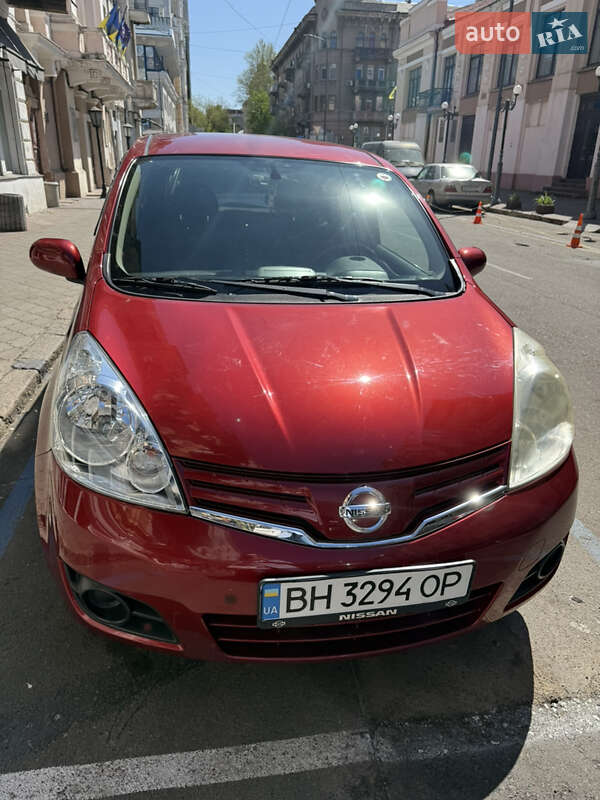 Хетчбек Nissan Note 2011 в Одесі