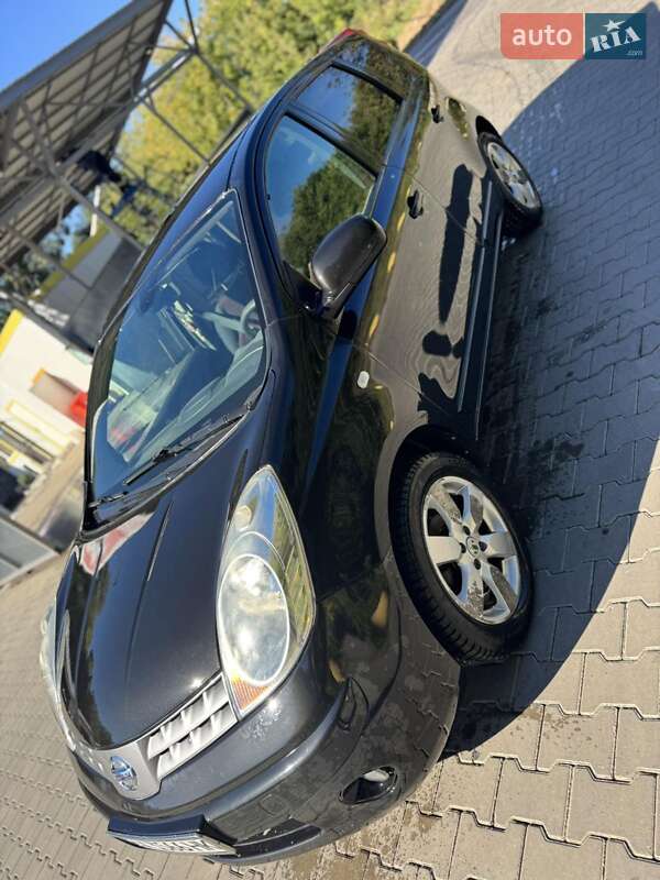 Хэтчбек Nissan Note 2008 в Староконстантинове