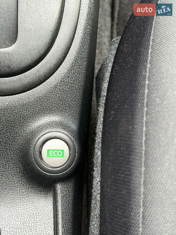 Хэтчбек Nissan Note 2012 в Одессе фото 16 Хэтчбек Nissan Note 2012 в Одессе