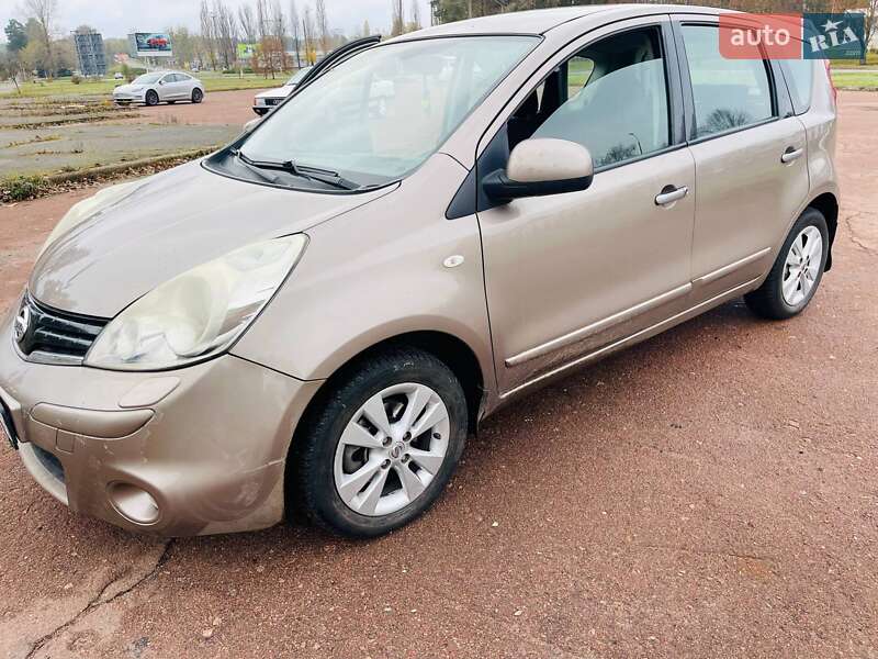 Хэтчбек Nissan Note 2011 в Славутиче фото 8 Хэтчбек Nissan Note 2011 в Славутиче