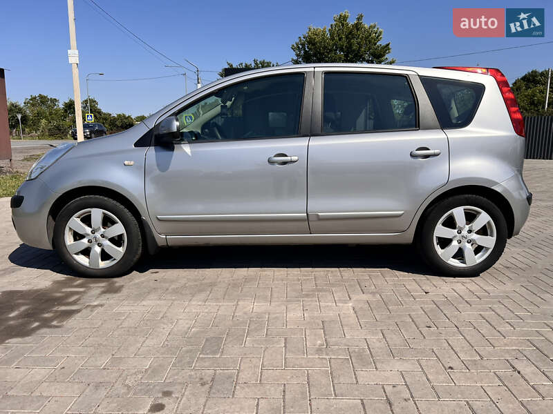 Хэтчбек Nissan Note 2006 в Сосновке фото 2 Хэтчбек Nissan Note 2006 в Сосновке