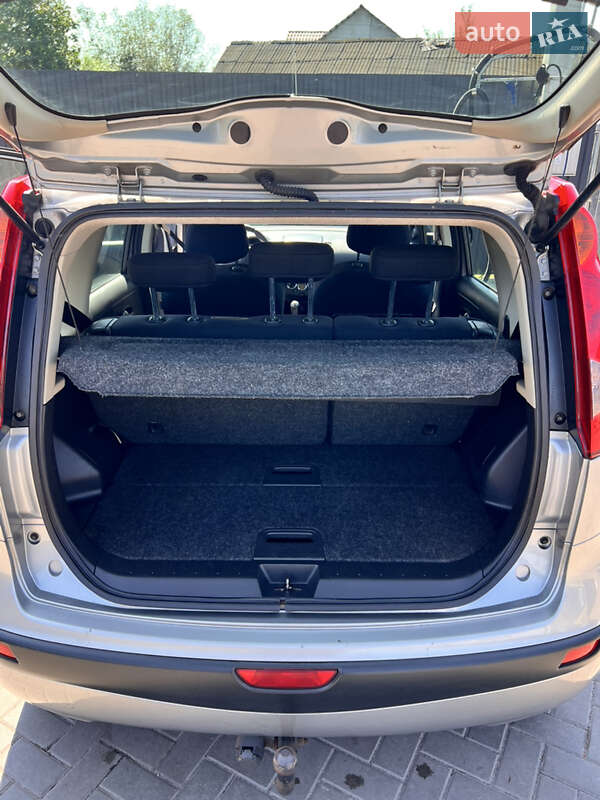 Хэтчбек Nissan Note 2006 в Сосновке фото 15 Хэтчбек Nissan Note 2006 в Сосновке