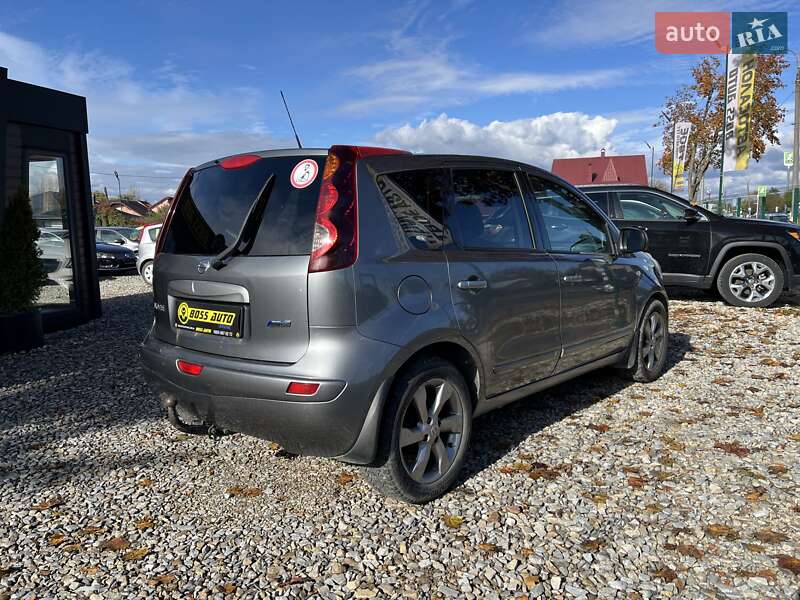 Хэтчбек Nissan Note 2011 в Коломые