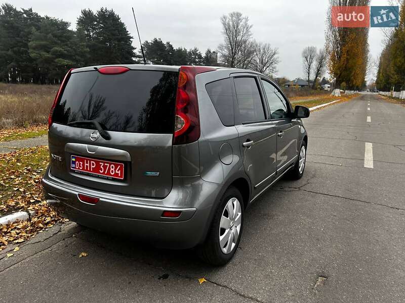 Хетчбек Nissan Note 2011 в Кременчуці