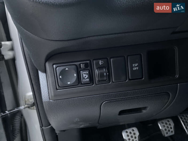 Хэтчбек Nissan Note 2010 в Виннице