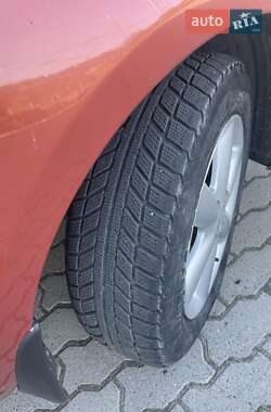 Хетчбек Nissan Note 2008 в Могилів-Подільському