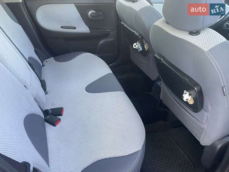 Хетчбек Nissan Note 2008 в Могилів-Подільському
