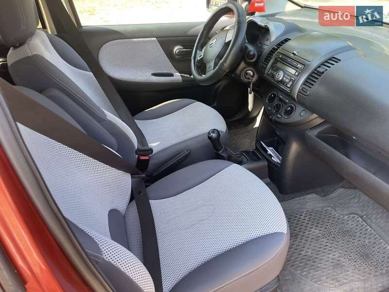 Хетчбек Nissan Note 2008 в Могилів-Подільському