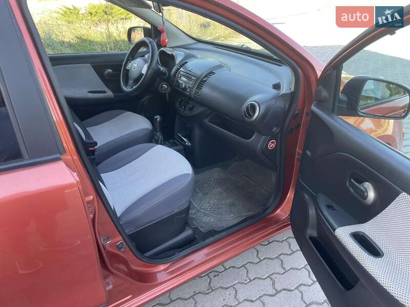 Хетчбек Nissan Note 2008 в Могилів-Подільському