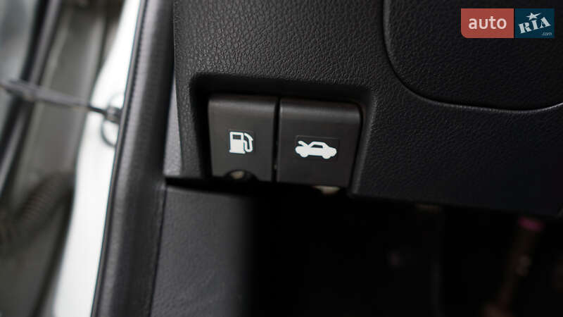 Хетчбек Nissan Note 2007 в Одесі фото 43 Хетчбек Nissan Note 2007 в Одесі