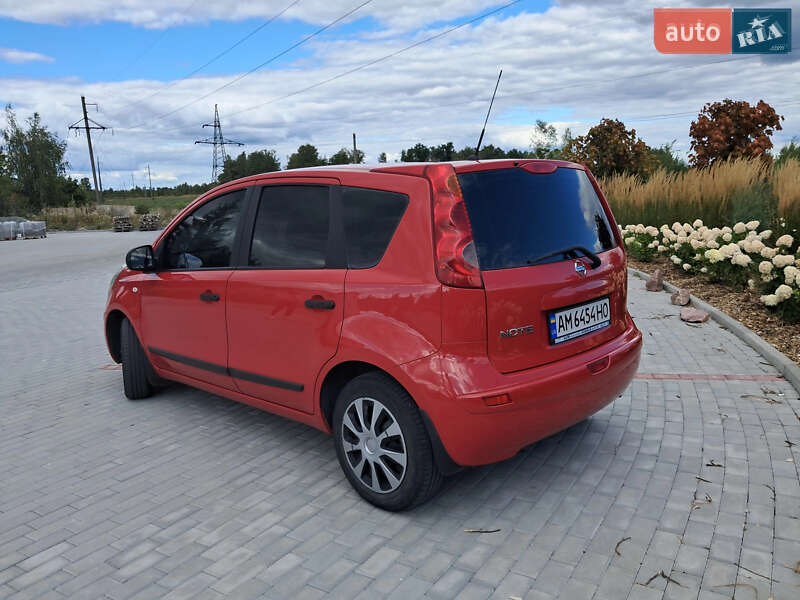 Хэтчбек Nissan Note 2008 в Коростене фото 19 Хэтчбек Nissan Note 2008 в Коростене
