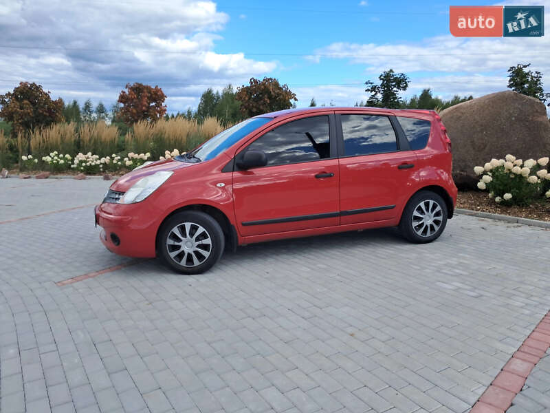 Хэтчбек Nissan Note 2008 в Коростене фото 21 Хэтчбек Nissan Note 2008 в Коростене