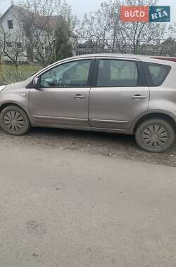 Хетчбек Nissan Note 2009 в Луцьку