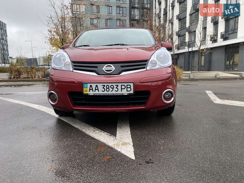 Хэтчбек Nissan Note 2012 в Киеве фото 13 Хэтчбек Nissan Note 2012 в Киеве