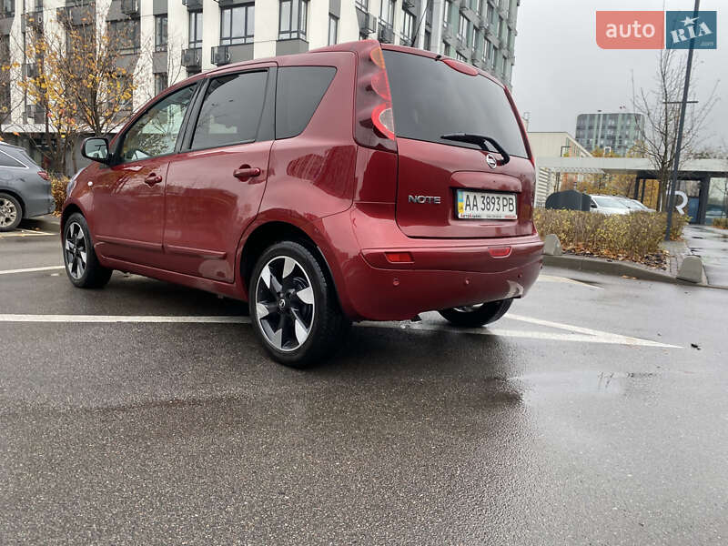 Хэтчбек Nissan Note 2012 в Киеве фото 17 Хэтчбек Nissan Note 2012 в Киеве