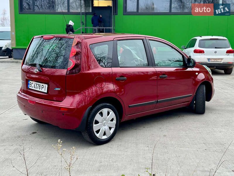 Хэтчбек Nissan Note 2011 в Дрогобыче фото 40 Хэтчбек Nissan Note 2011 в Дрогобыче