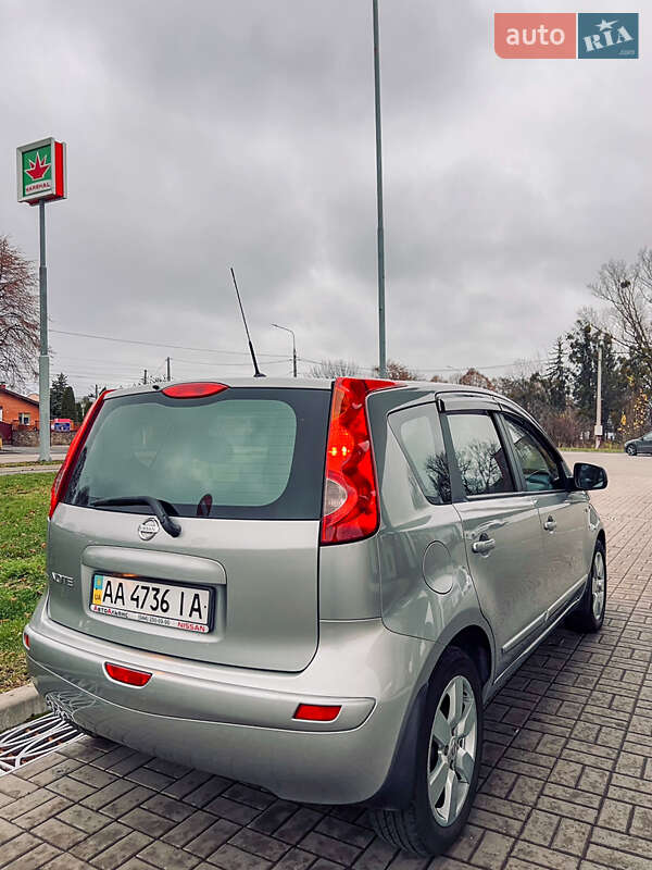 Хетчбек Nissan Note 2008 в Житомирі