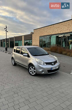 Хэтчбек Nissan Note 2010 в Хмельницком