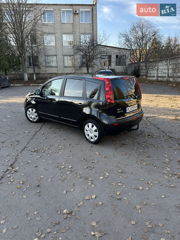 Хетчбек Nissan Note 2006 в Рівному фото 5 Хетчбек Nissan Note 2006 в Рівному