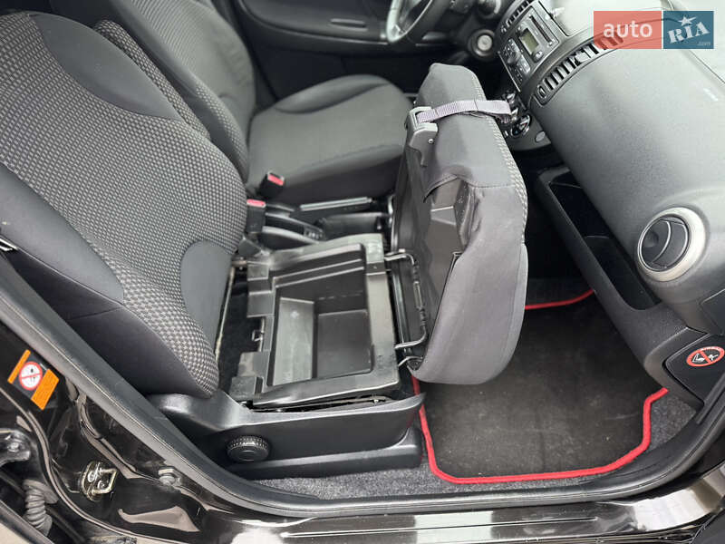 Хэтчбек Nissan Note 2006 в Хмельницком фото 23 Хэтчбек Nissan Note 2006 в Хмельницком