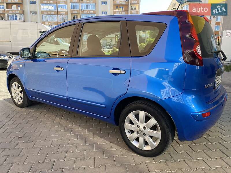 Хэтчбек Nissan Note 2010 в Черновцах фото 3 Хэтчбек Nissan Note 2010 в Черновцах