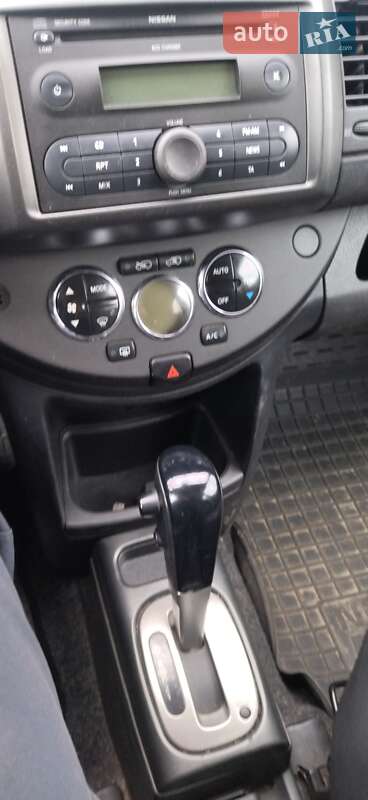 Хэтчбек Nissan Note 2007 в Вараше фото 3 Хэтчбек Nissan Note 2007 в Вараше