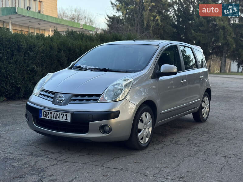 Хэтчбек Nissan Note 2007 в Умани