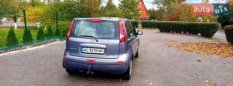 Хэтчбек Nissan Note 2009 в Луцке