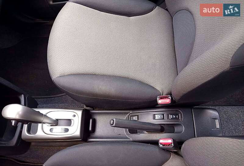 Хэтчбек Nissan Note 2009 в Луцке