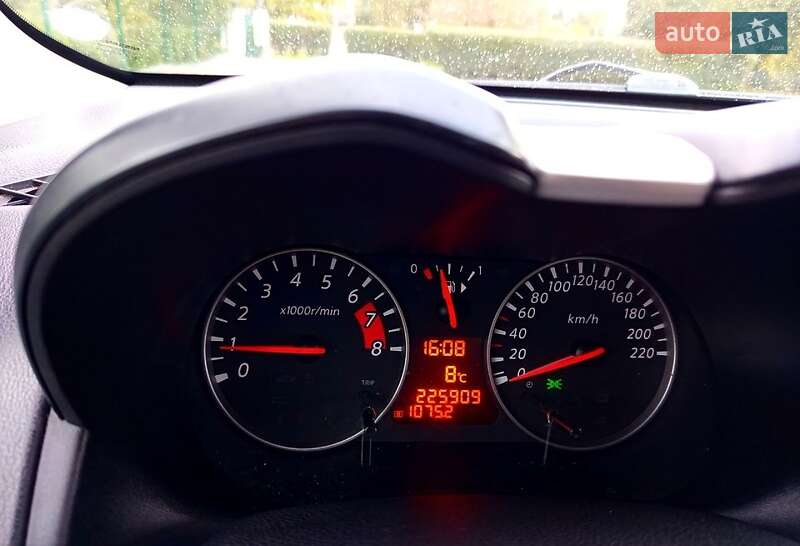 Хетчбек Nissan Note 2009 в Луцьку фото 9 Хетчбек Nissan Note 2009 в Луцьку