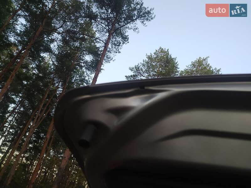 Хэтчбек Nissan Note 2008 в Днепре