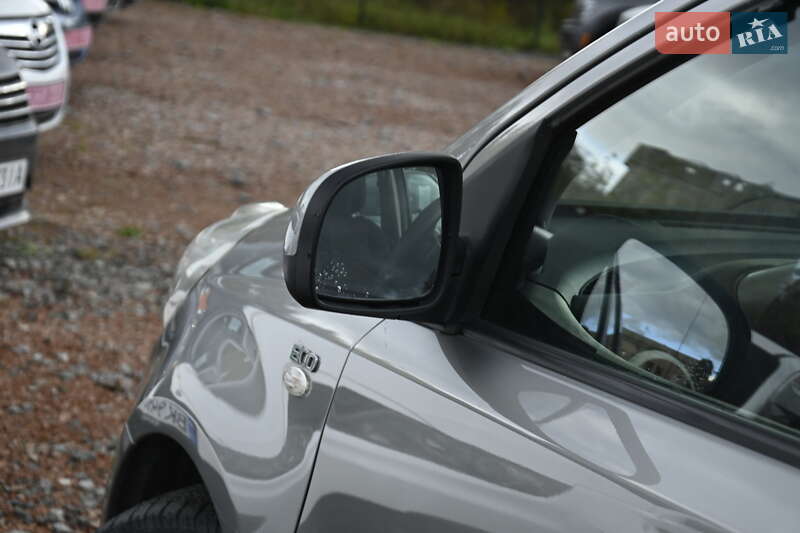 Хетчбек Nissan Note 2009 в Бердичеві